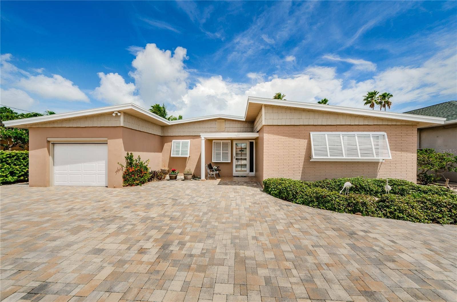 1983 W VINA DEL MAR BOULEVARD, St Pete Beach, FL 33706 1983 W VINA DEL MAR BOULEVARD, St Pete Beach, FL 33706