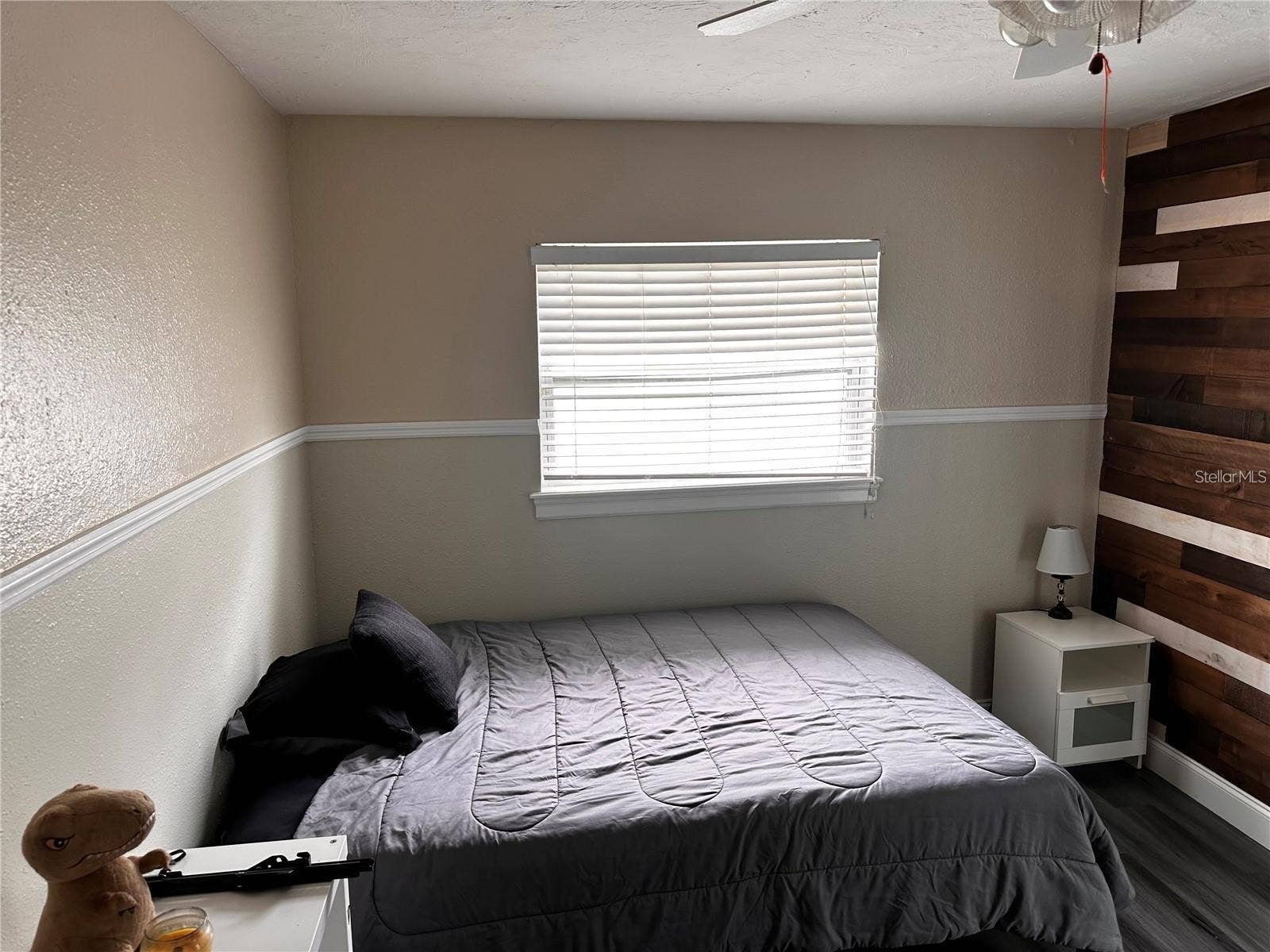 2310 25TH AVENUE W, Bradenton, FL 34205 2310 25TH AVENUE W, Bradenton, FL 34205