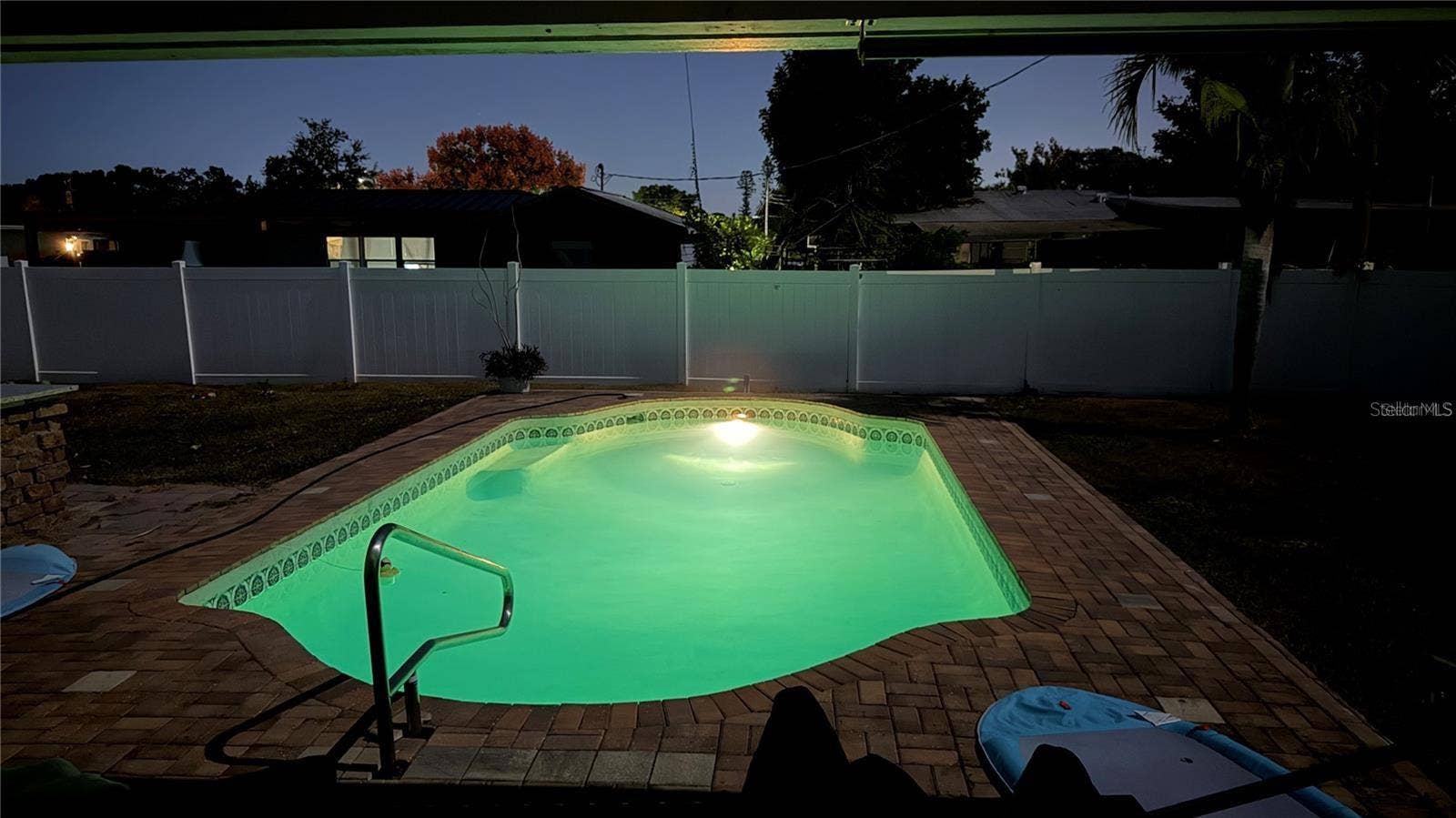 2310 25TH AVENUE W, Bradenton, FL 34205 2310 25TH AVENUE W, Bradenton, FL 34205