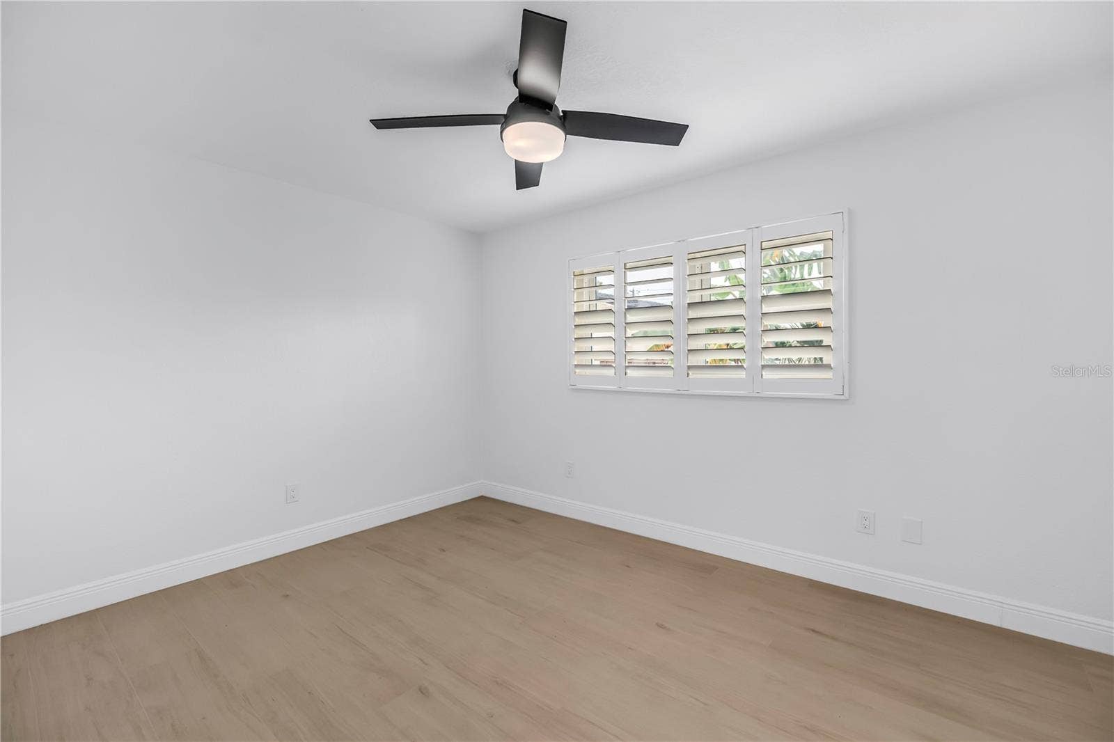 3575 GULF BOULEVARD, #103, St Pete Beach, FL 33706 3575 GULF BOULEVARD, #103, St Pete Beach, FL 33706