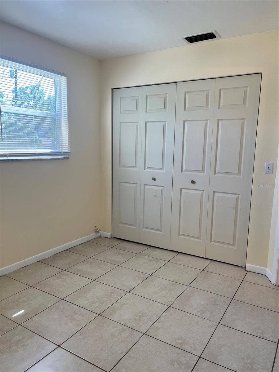 1st bedroom