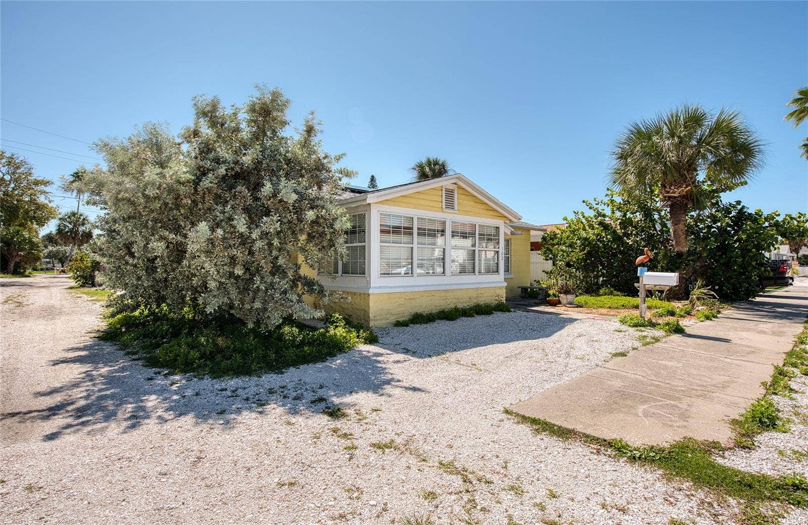 102 11TH AVENUE, St Pete Beach, FL 33706 102 11TH AVENUE, St Pete Beach, FL 33706
