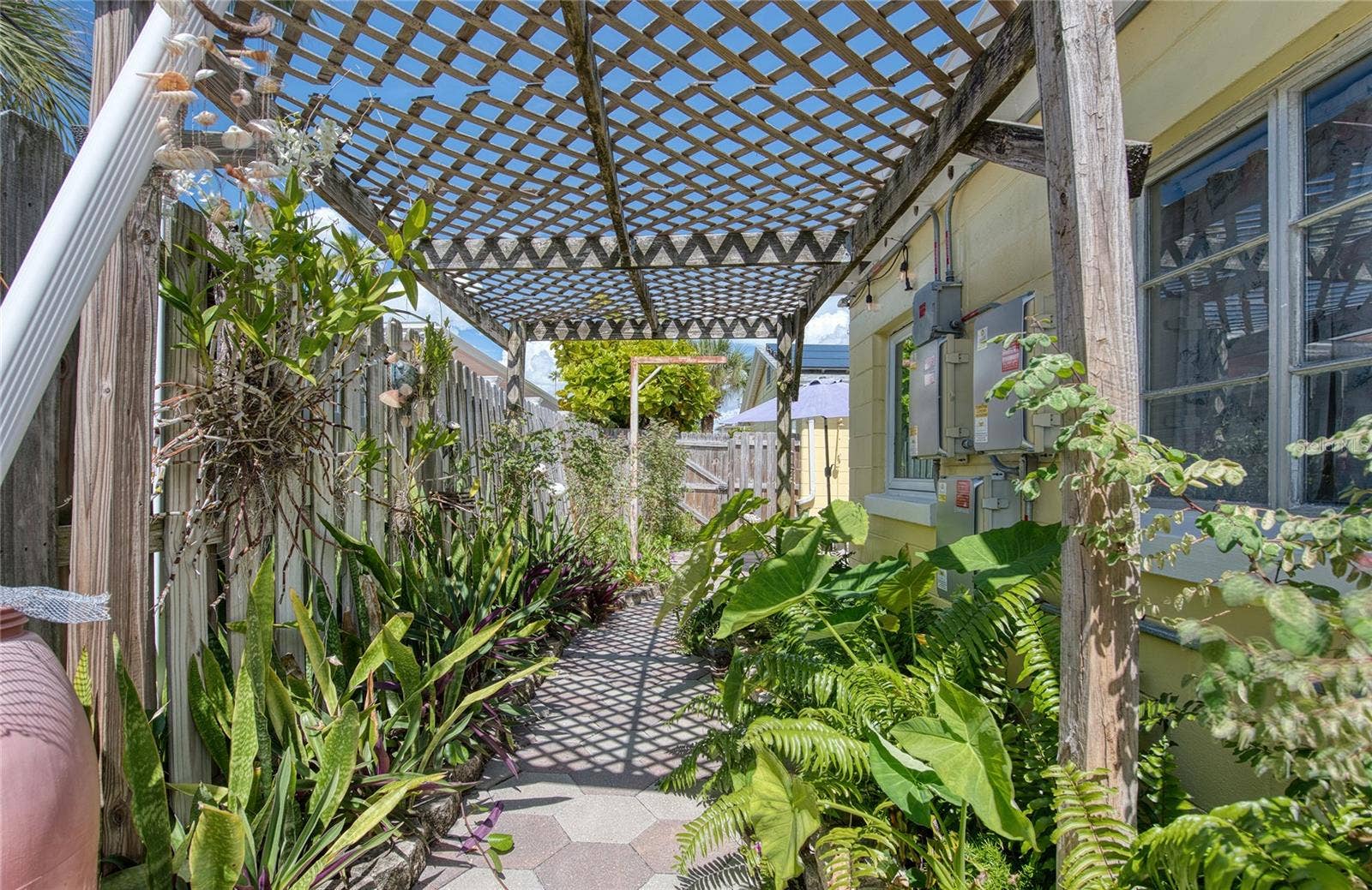 102 11TH AVENUE, St Pete Beach, FL 33706 102 11TH AVENUE, St Pete Beach, FL 33706