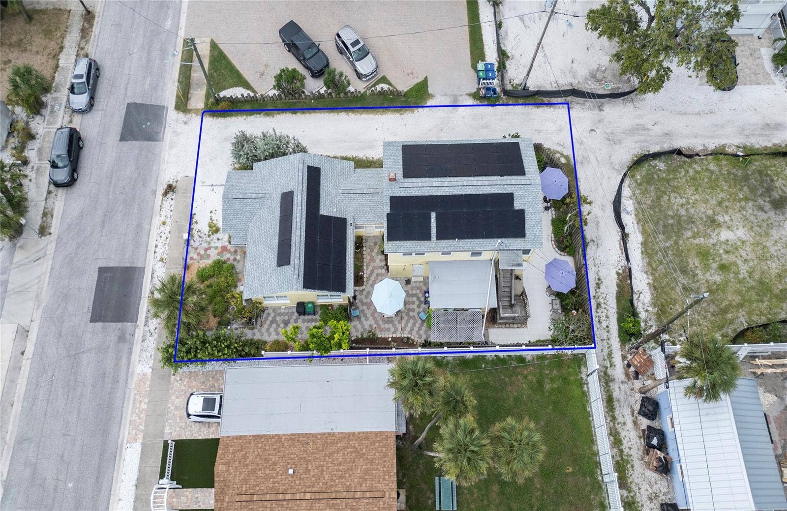 102 11TH AVENUE, St Pete Beach, FL 33706 102 11TH AVENUE, St Pete Beach, FL 33706