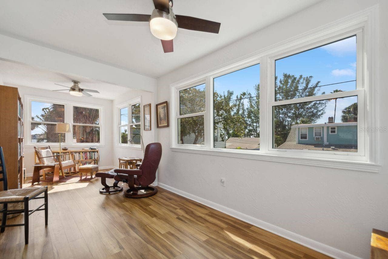 102 11TH AVENUE, St Pete Beach, FL 33706 102 11TH AVENUE, St Pete Beach, FL 33706