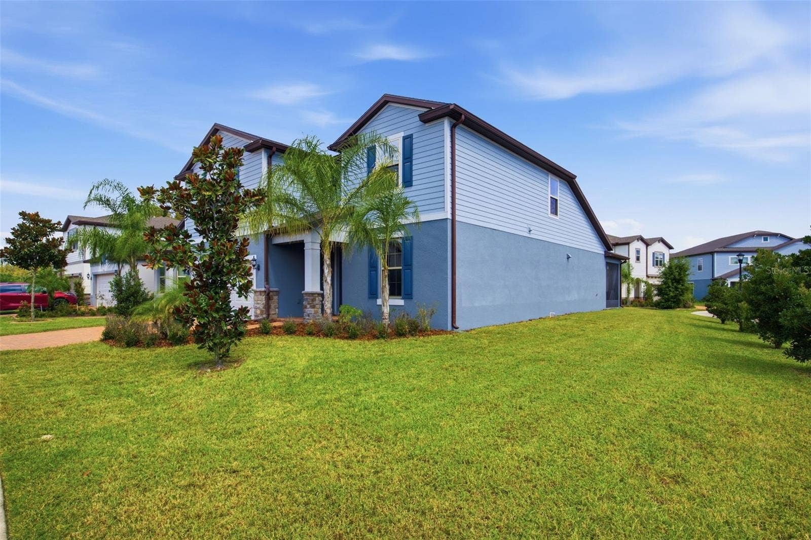 19271 MOSSY PINE DRIVE, Tampa, FL 33647 Side view