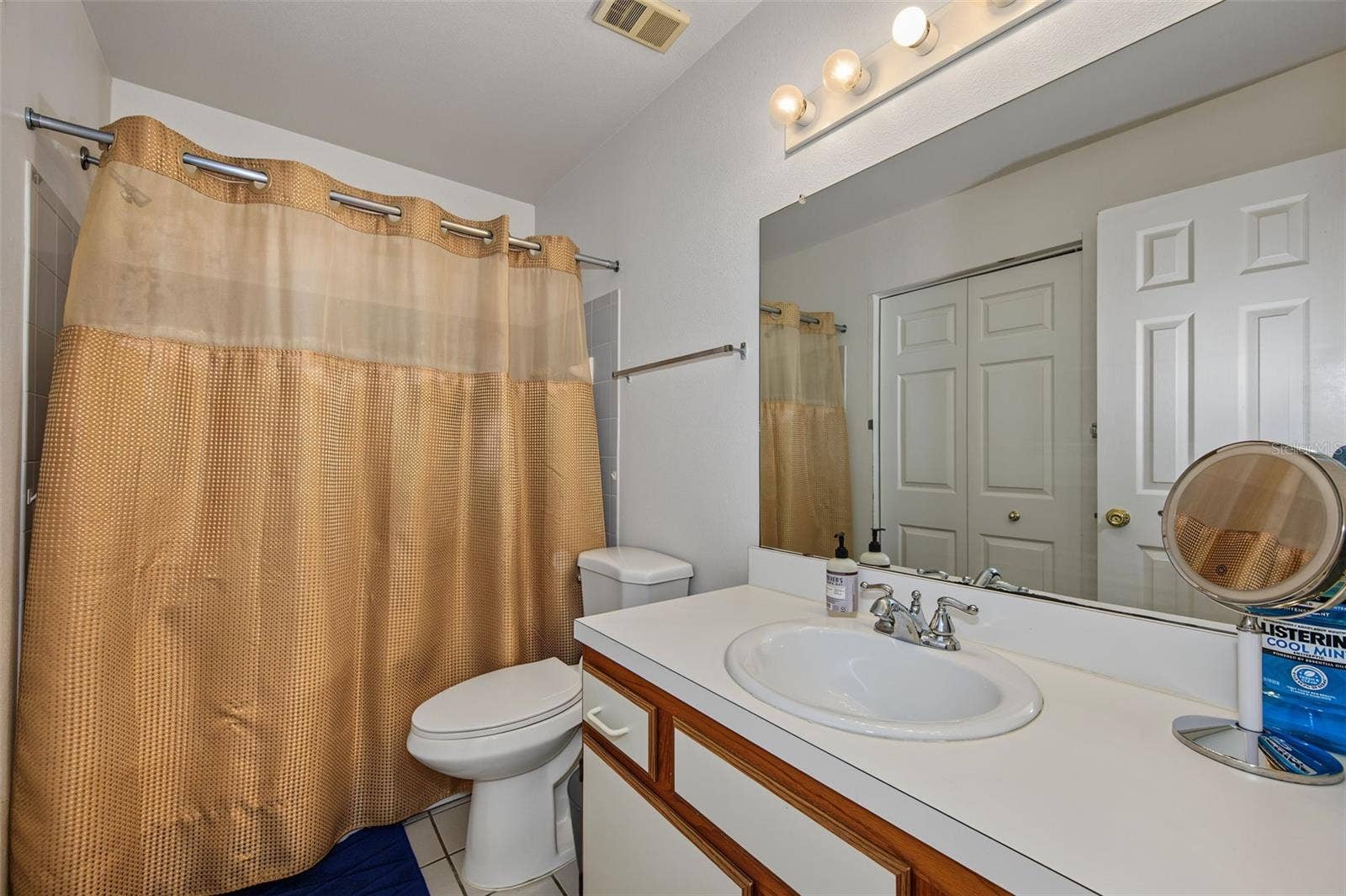 2400 FEATHER SOUND DRIVE, #123, Clearwater, FL 33762 2400 FEATHER SOUND DRIVE, #123, Clearwater, FL 33762