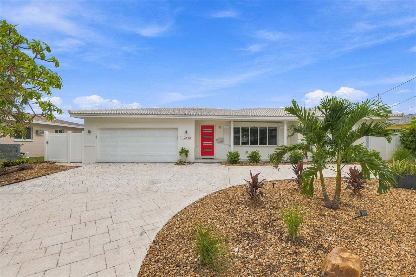 2440 S SHORE DRIVE SE, St Petersburg, FL 33705 2440 S SHORE DRIVE SE, St Petersburg, FL 33705