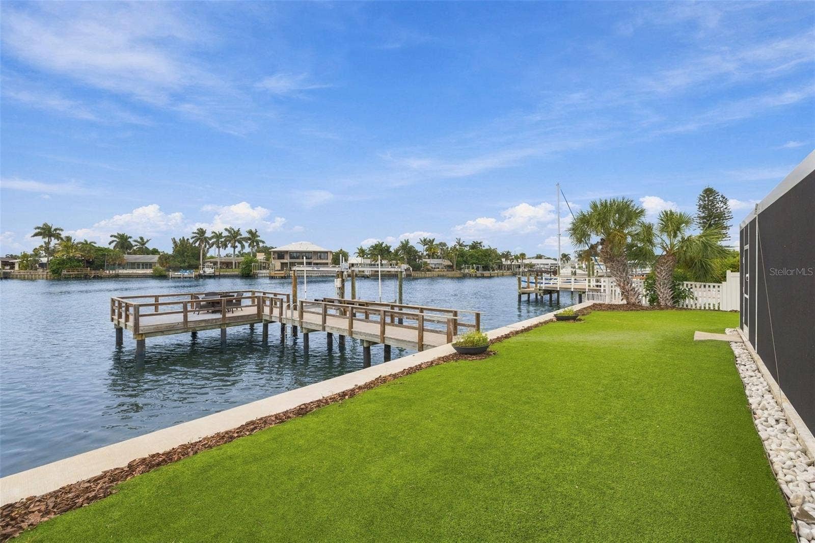 2440 S SHORE DRIVE SE, St Petersburg, FL 33705 2440 S SHORE DRIVE SE, St Petersburg, FL 33705