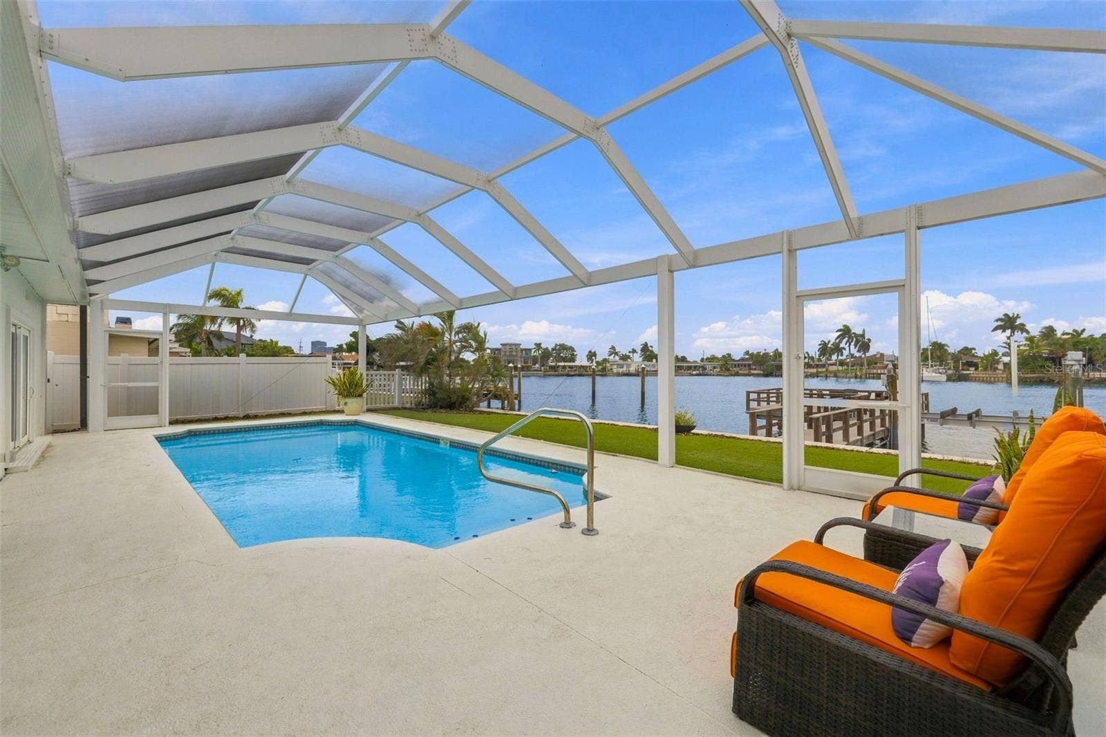 2440 S SHORE DRIVE SE, St Petersburg, FL 33705 2440 S SHORE DRIVE SE, St Petersburg, FL 33705