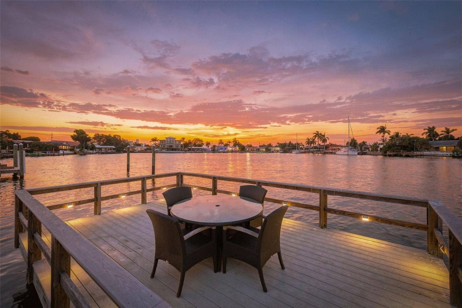 2440 S SHORE DRIVE SE, St Petersburg, FL 33705 2440 S SHORE DRIVE SE, St Petersburg, FL 33705