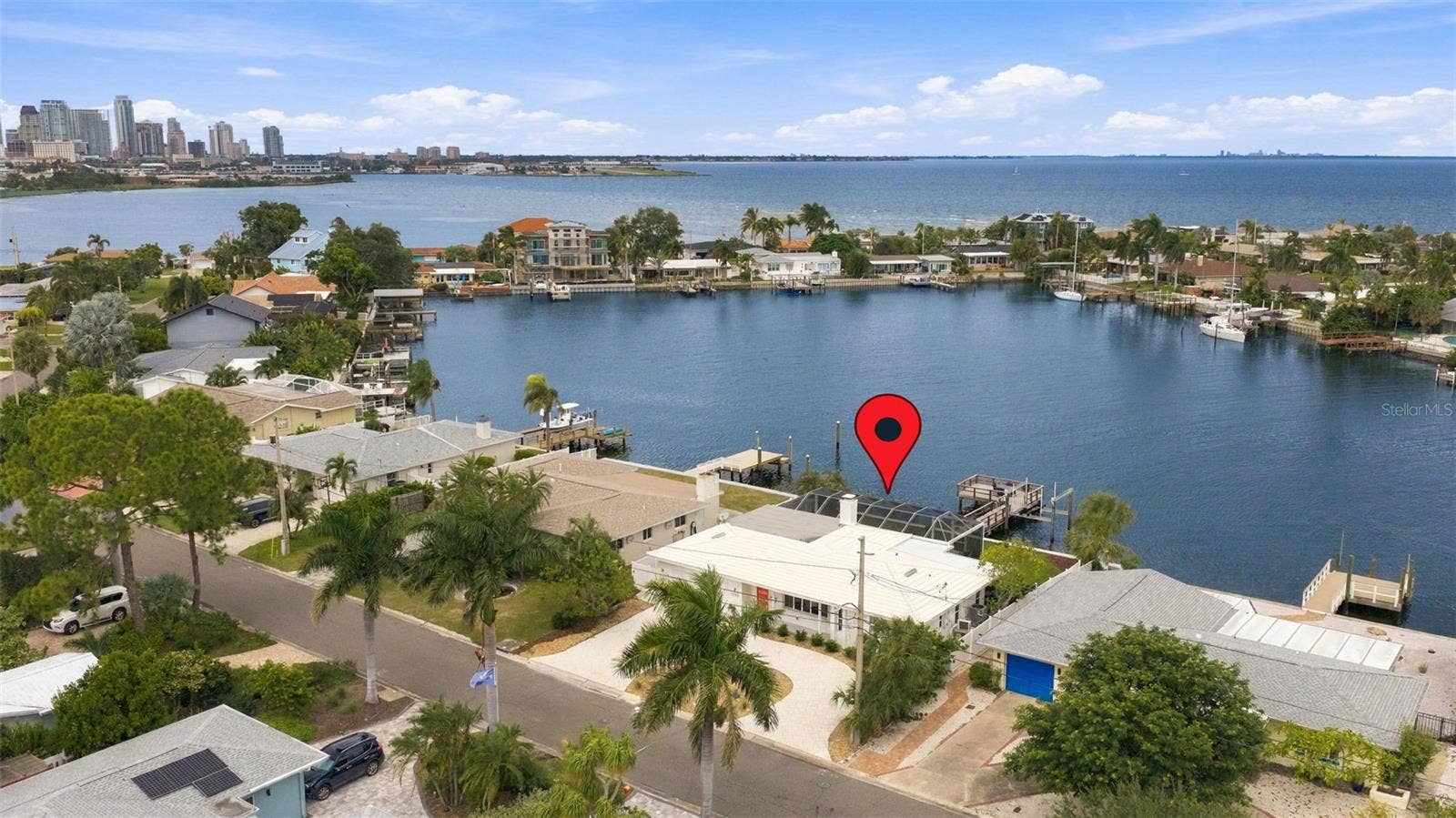 2440 S SHORE DRIVE SE, St Petersburg, FL 33705 2440 S SHORE DRIVE SE, St Petersburg, FL 33705