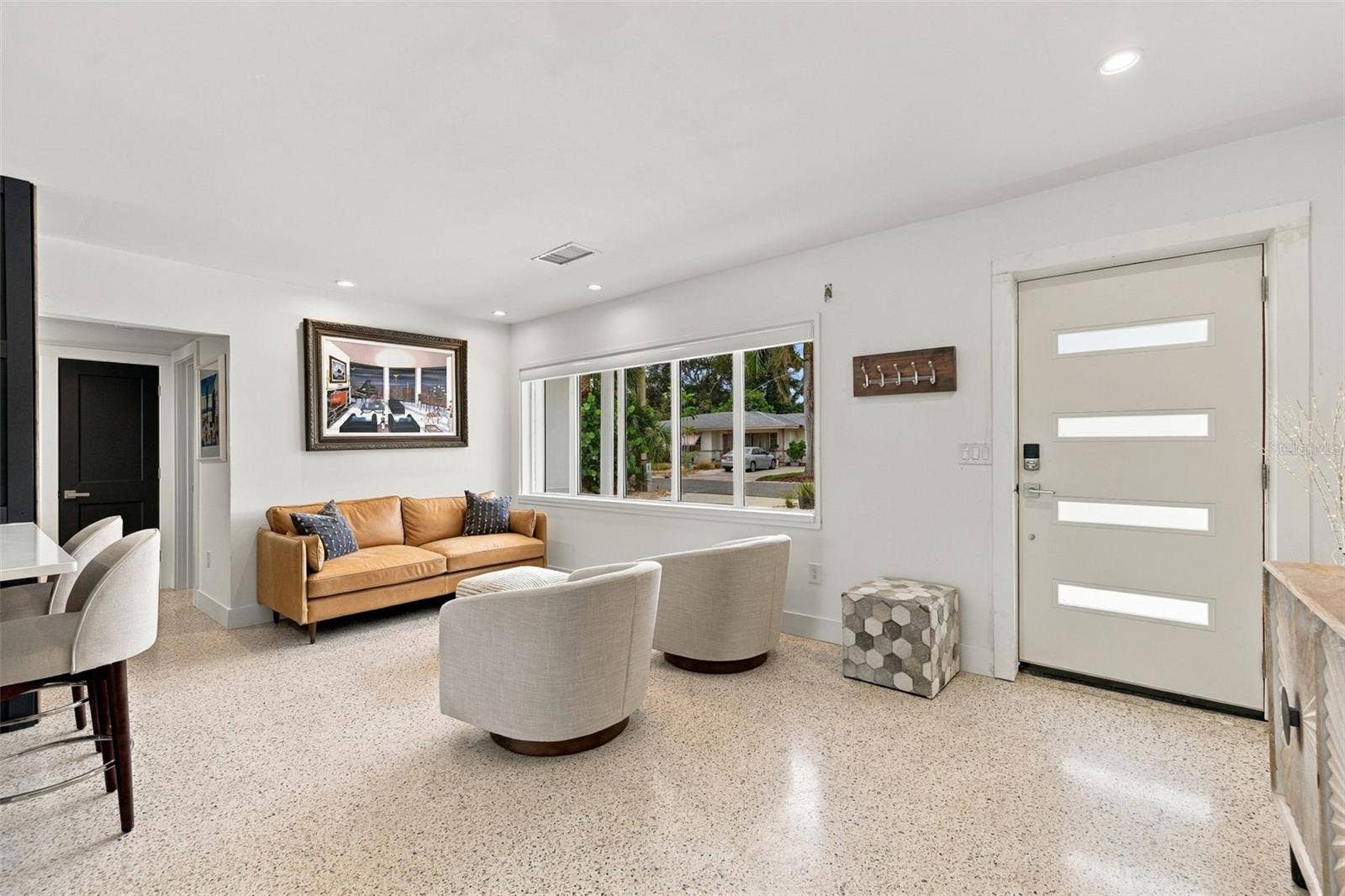 2440 S SHORE DRIVE SE, St Petersburg, FL 33705 2440 S SHORE DRIVE SE, St Petersburg, FL 33705