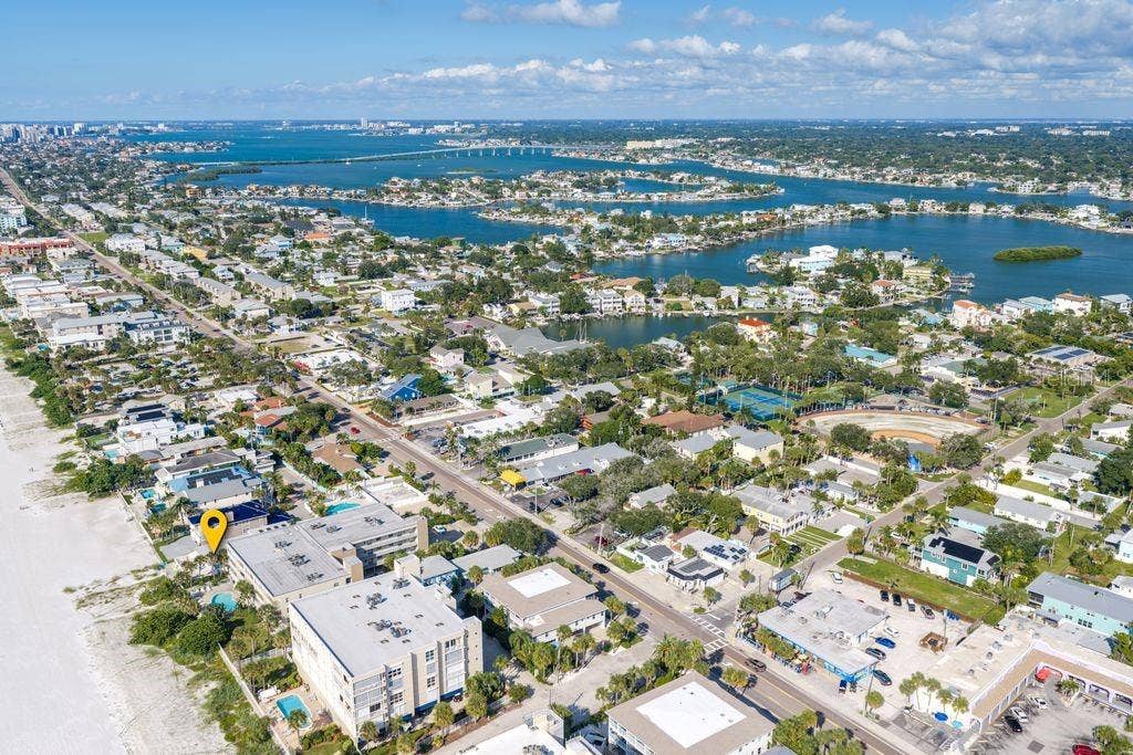 1512 GULF BOULEVARD, Indian Rocks Beach, FL 33785 Welcome to Indian Rocks Beach!
