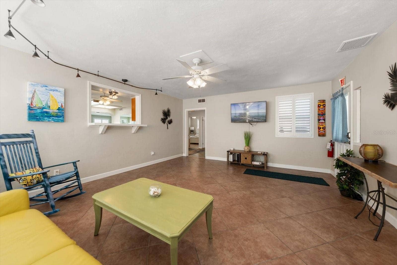 1512 GULF BOULEVARD, Indian Rocks Beach, FL 33785 Main home-family room area