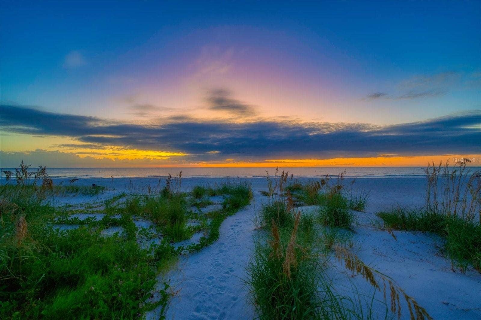 1512 GULF BOULEVARD, Indian Rocks Beach, FL 33785 Sunsets are practically an every daily occurrence.