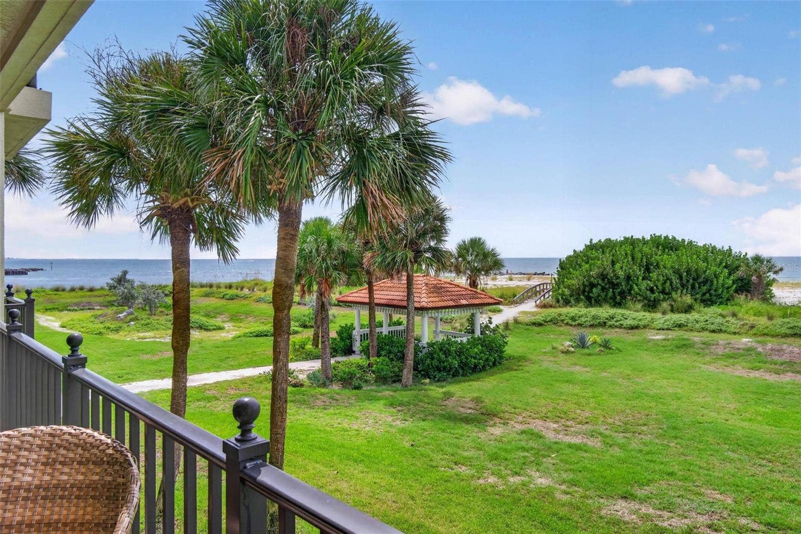 7434 BAYSHORE DRIVE, #202, Treasure Island, FL 33706 7434 BAYSHORE DRIVE, #202, Treasure Island, FL 33706