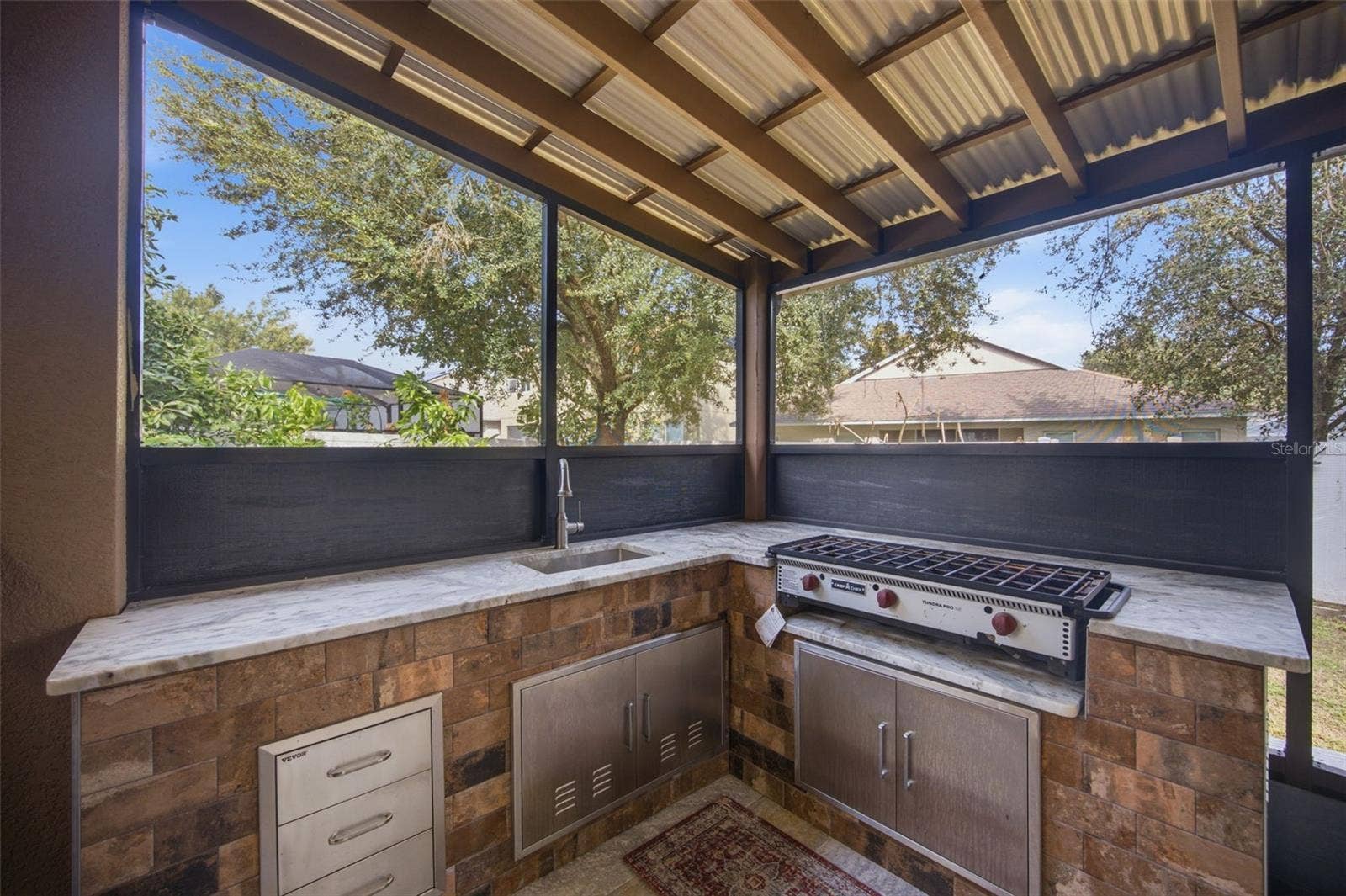 2524 CROSS MORE STREET, Valrico, FL 33594 Outdoor Kitchen