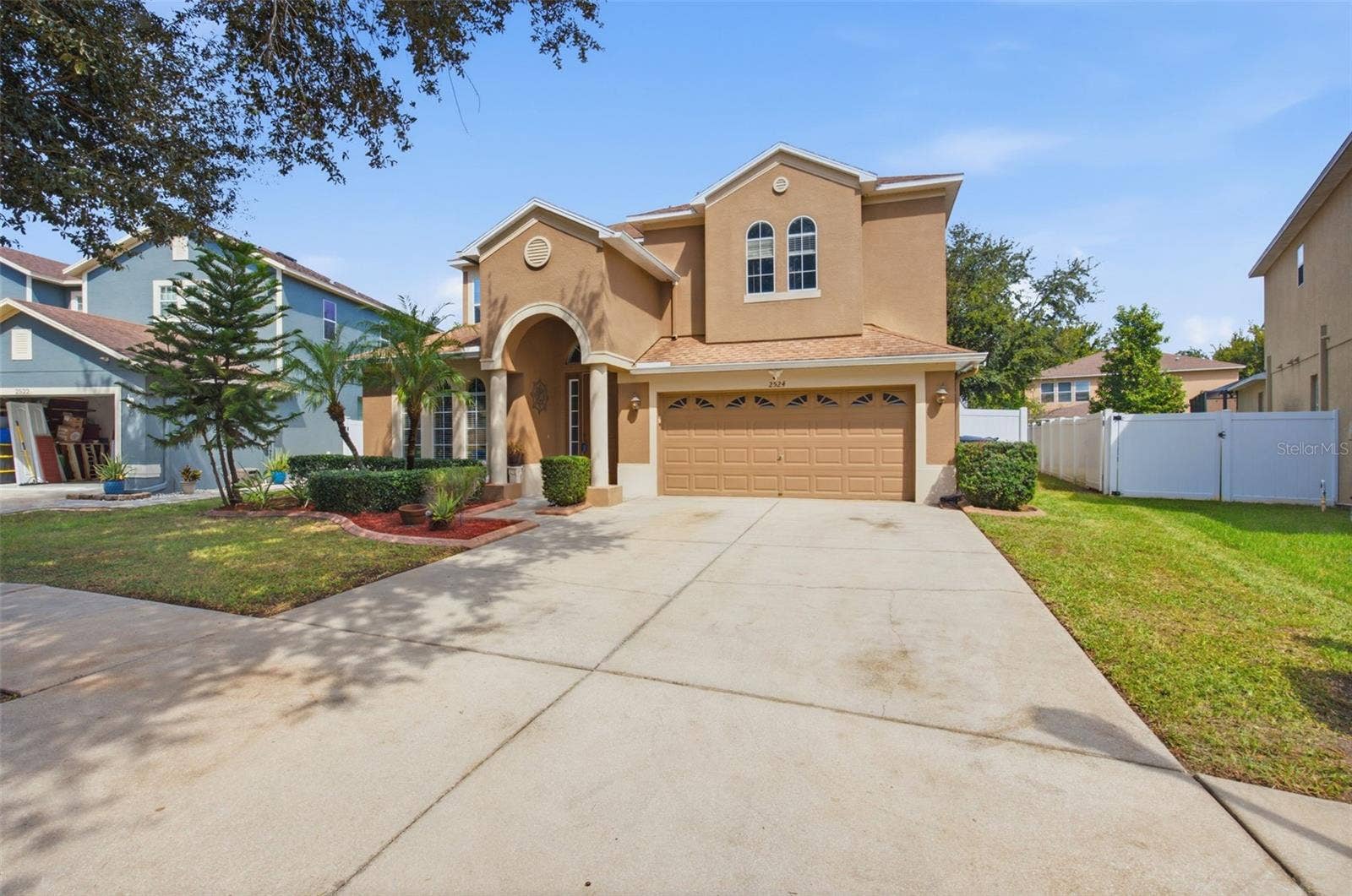 2524 CROSS MORE STREET, Valrico, FL 33594 Front Home