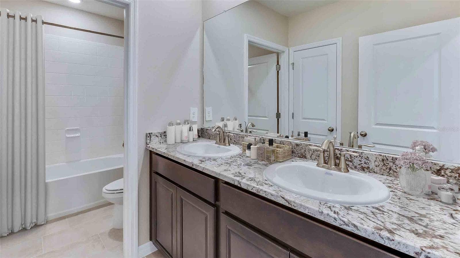 4407 HIDDEN FARM DRIVE, Plant City, FL 33565 4407 HIDDEN FARM DRIVE, Plant City, FL 33565