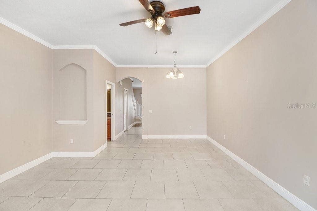 12635 KINGS CROSSING DRIVE, Gibsonton, FL 33534 Family Room