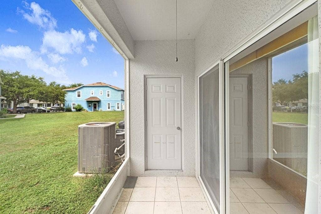 12635 KINGS CROSSING DRIVE, Gibsonton, FL 33534 Patio