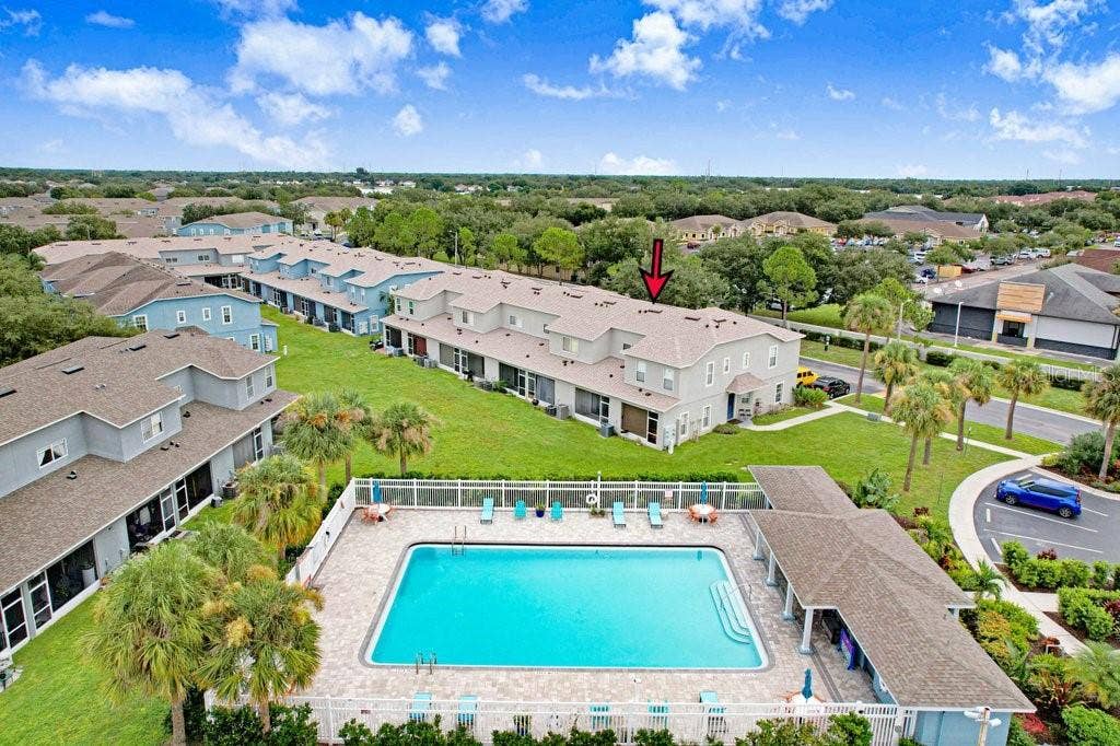 12635 KINGS CROSSING DRIVE, Gibsonton, FL 33534 Community Pool