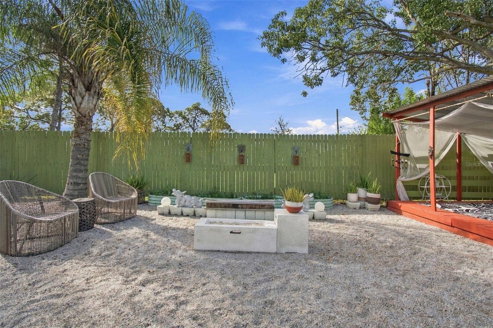 9010 1ST STREET N, St Petersburg, FL 33702 9010 1ST STREET N, St Petersburg, FL 33702