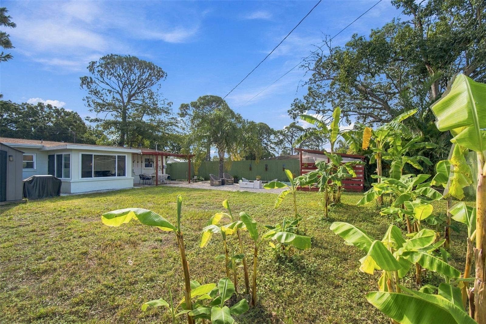 9010 1ST STREET N, St Petersburg, FL 33702 9010 1ST STREET N, St Petersburg, FL 33702