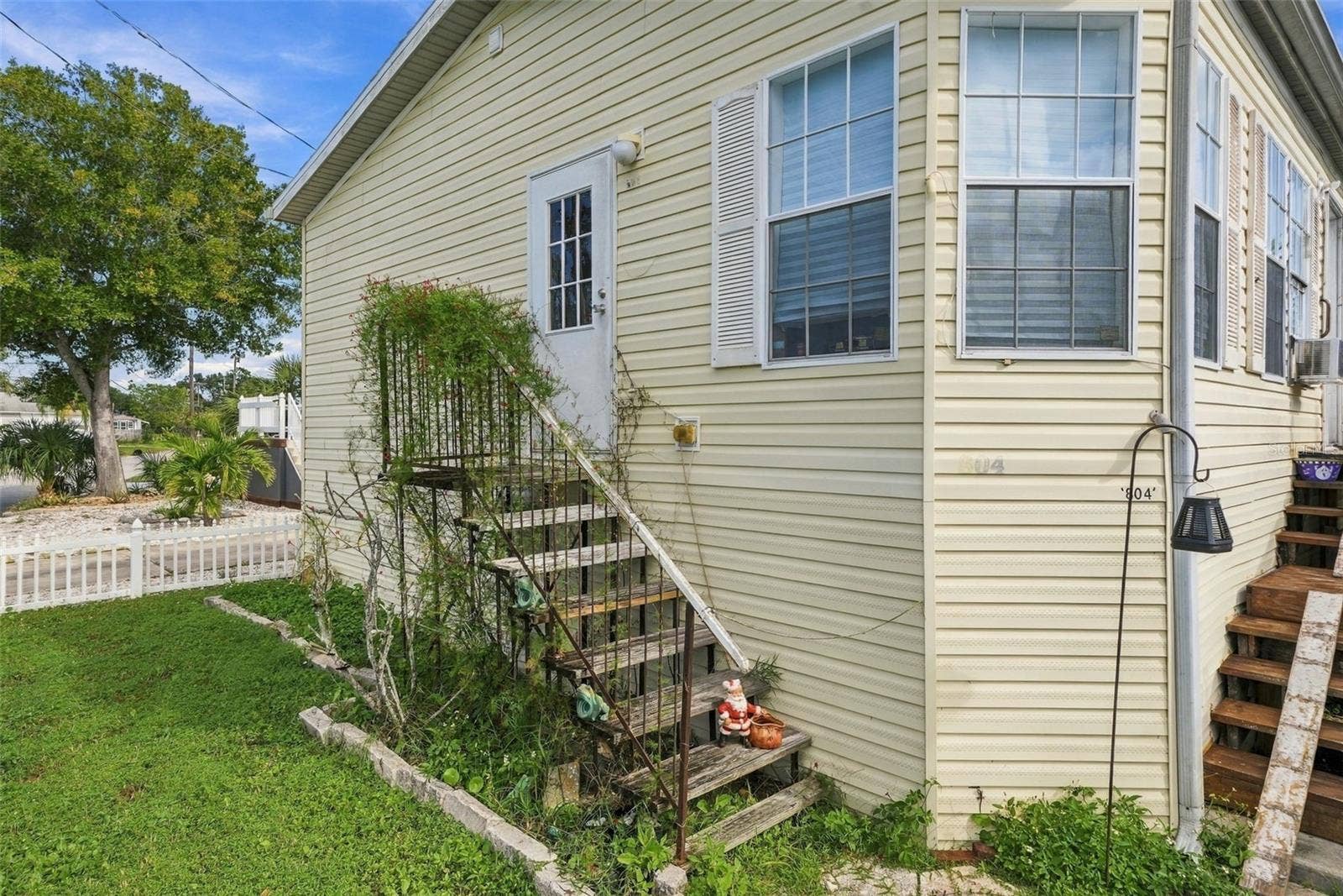 804 RIVER VIEW LANE, Tarpon Springs, FL 34689