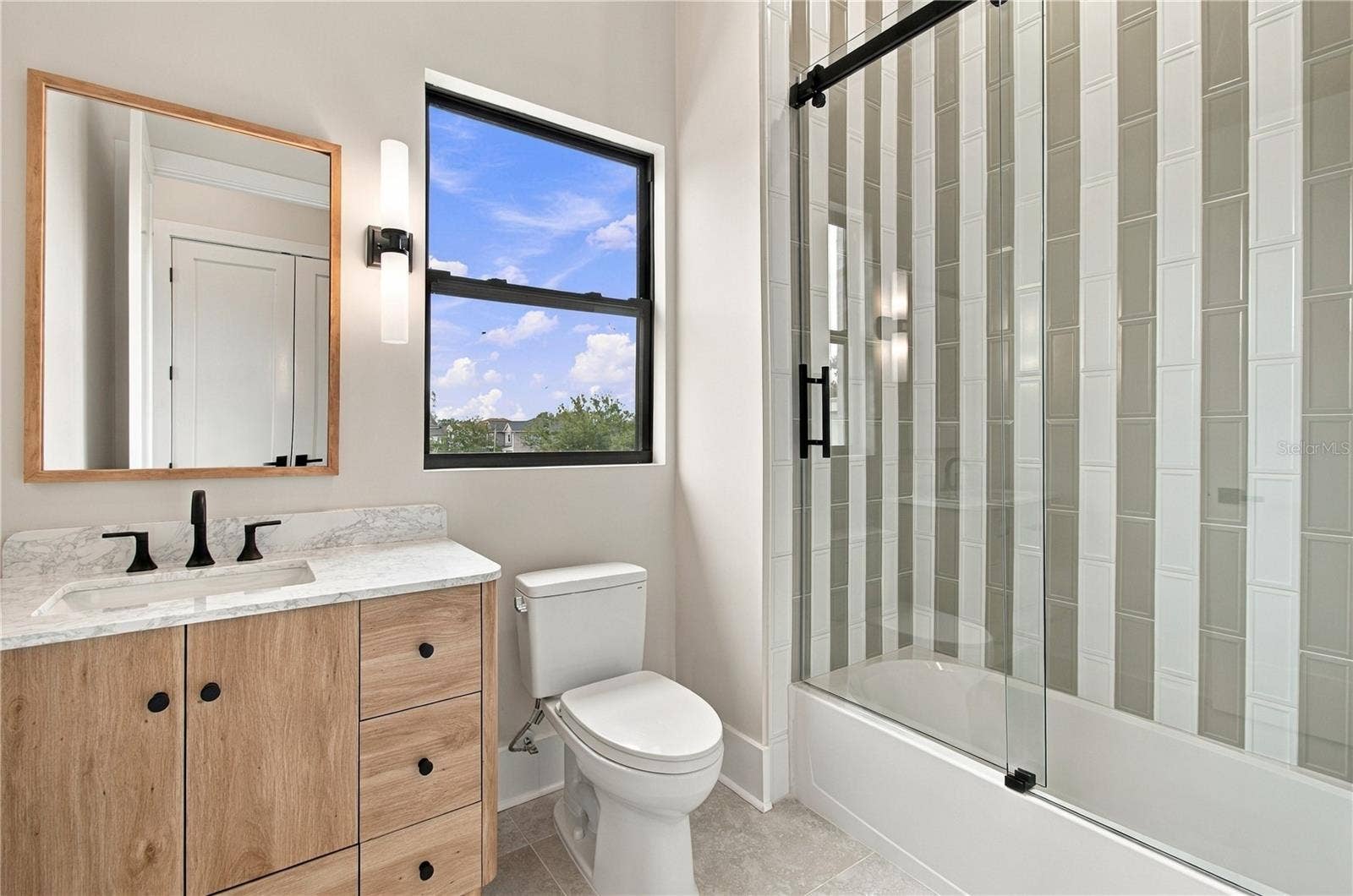 3615 S LIGHTNER DRIVE, Tampa, FL 33629 En-Suite Bathroom