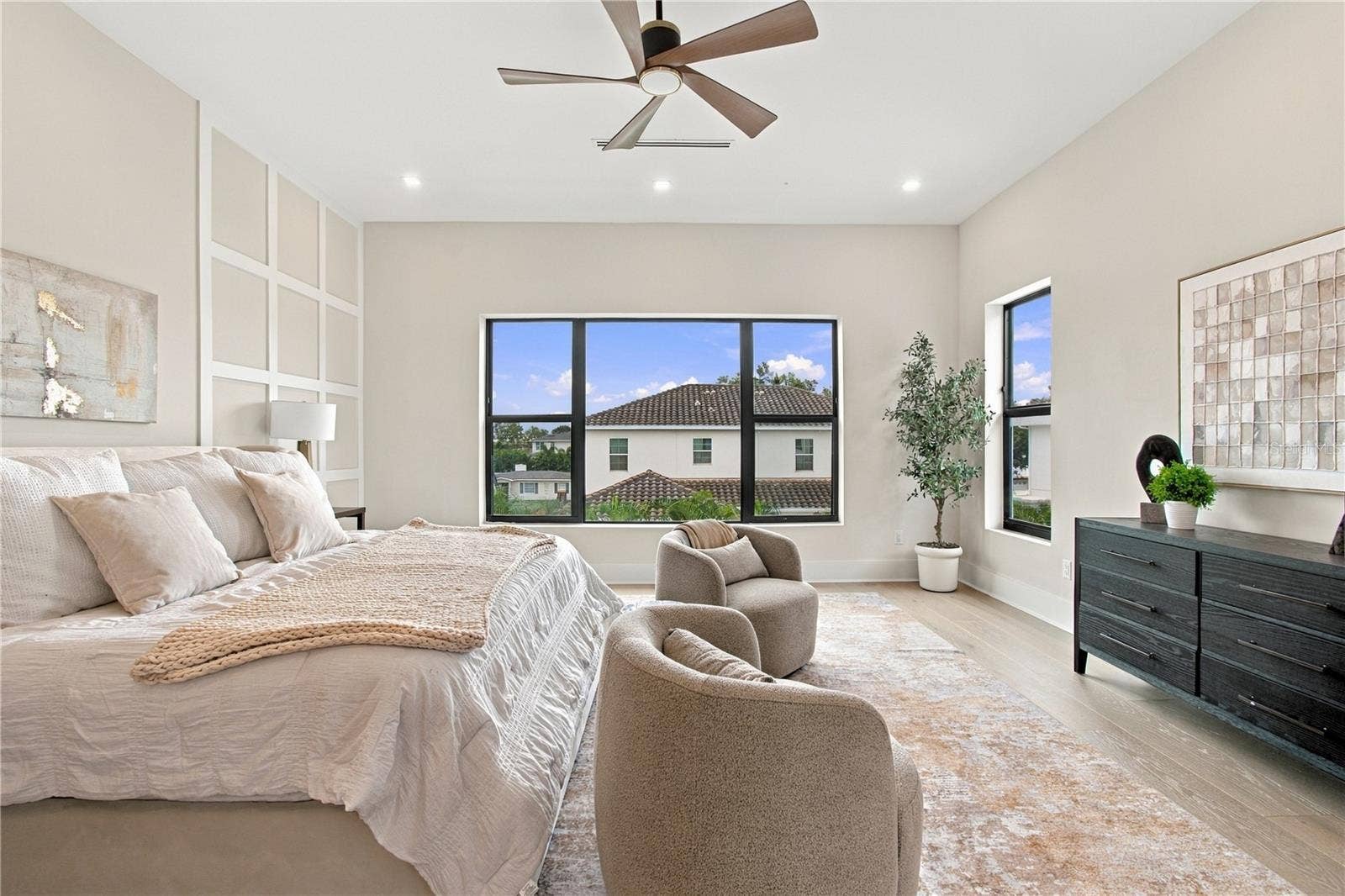 3615 S LIGHTNER DRIVE, Tampa, FL 33629 3615 S LIGHTNER DRIVE, Tampa, FL 33629
