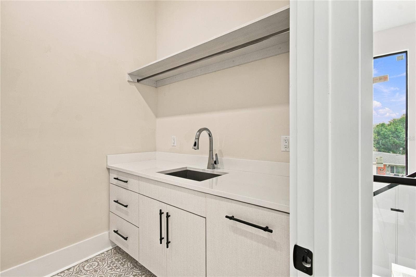 3615 S LIGHTNER DRIVE, Tampa, FL 33629 3615 S LIGHTNER DRIVE, Tampa, FL 33629