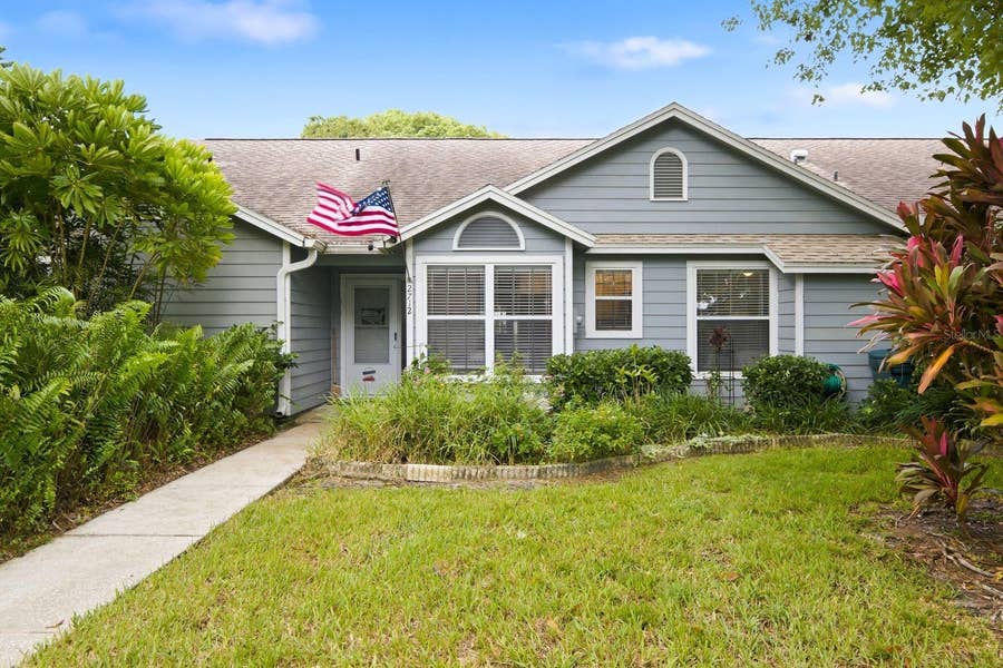 Property photo for 2712 BENTLEY DRIVE, Palm Harbor, FL