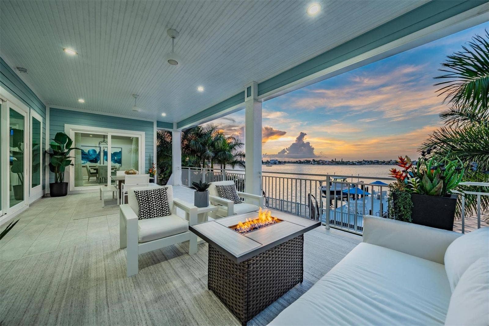 7 PARADISE LANE, Treasure Island, FL 33706