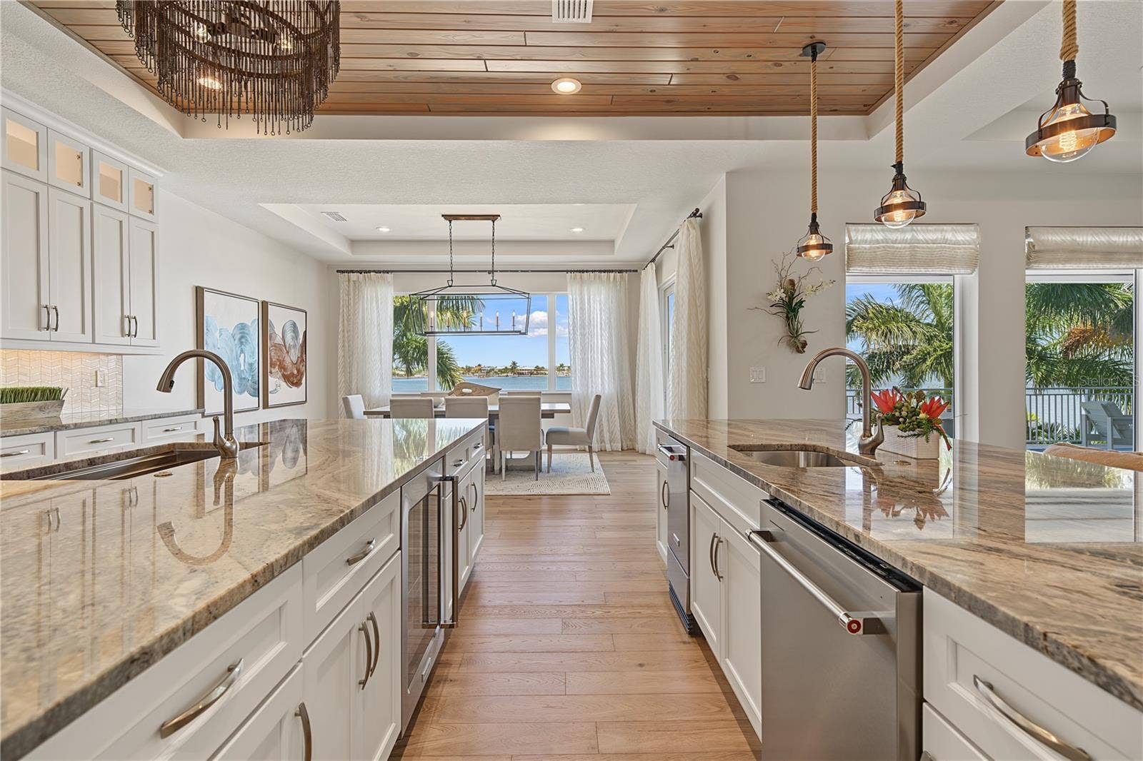 7 PARADISE LANE, Treasure Island, FL 33706