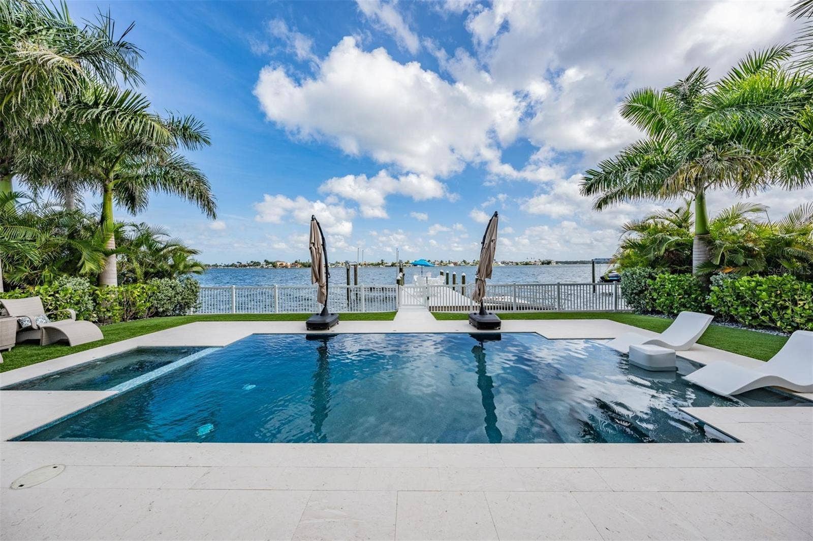 7 PARADISE LANE, Treasure Island, FL 33706