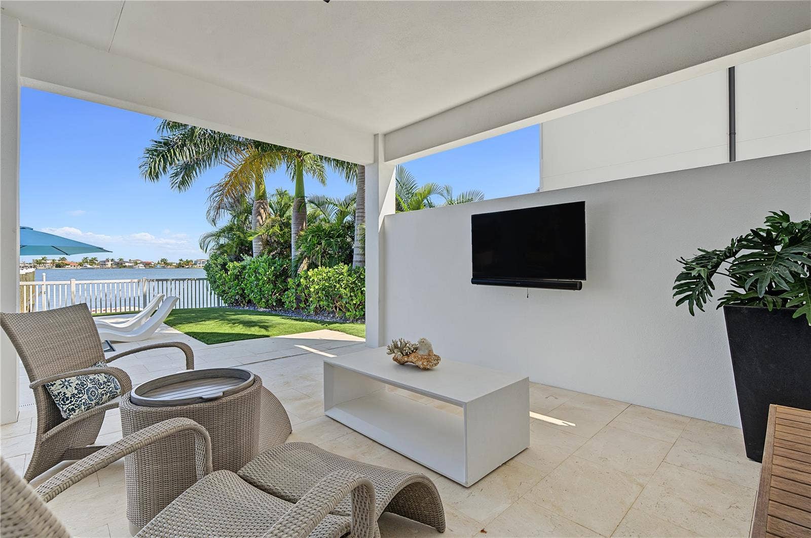 7 PARADISE LANE, Treasure Island, FL 33706