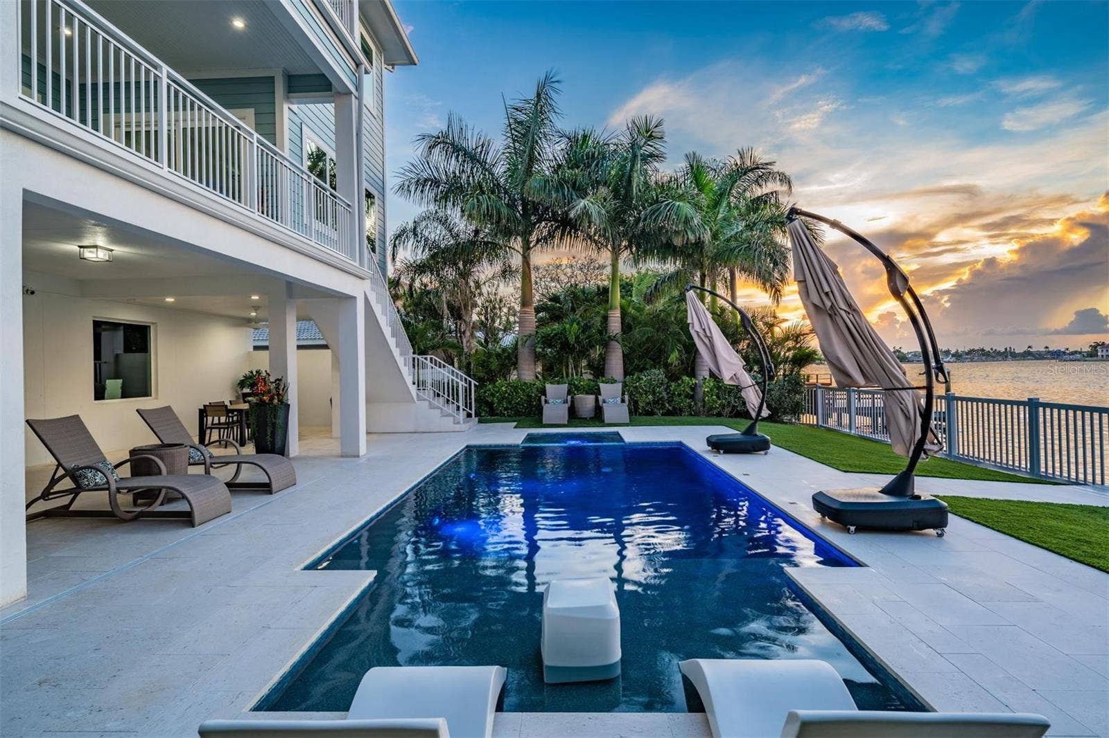7 PARADISE LANE, Treasure Island, FL 33706