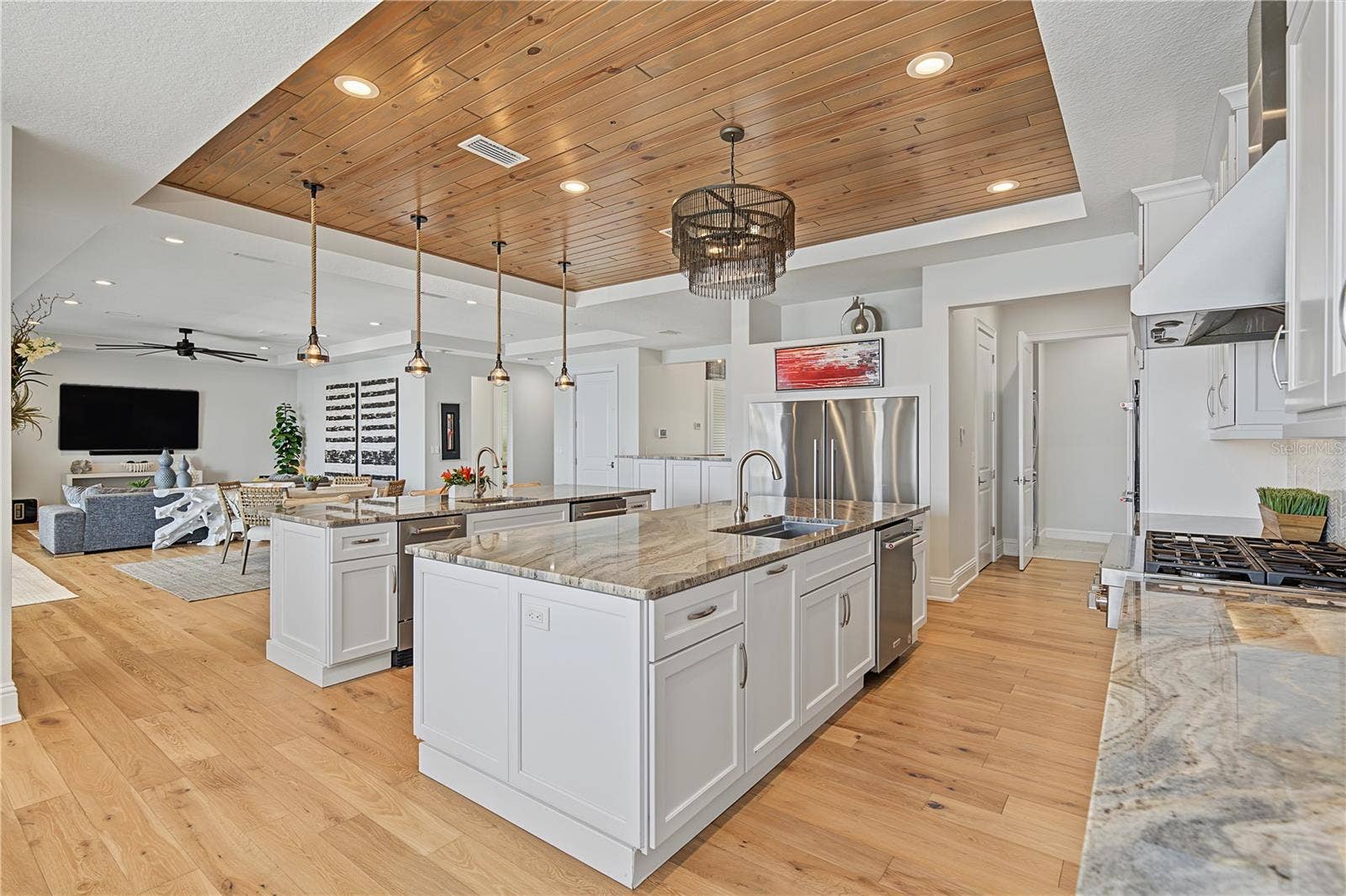 7 PARADISE LANE, Treasure Island, FL 33706