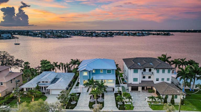 Featured Property image for 7 Paradise Lane