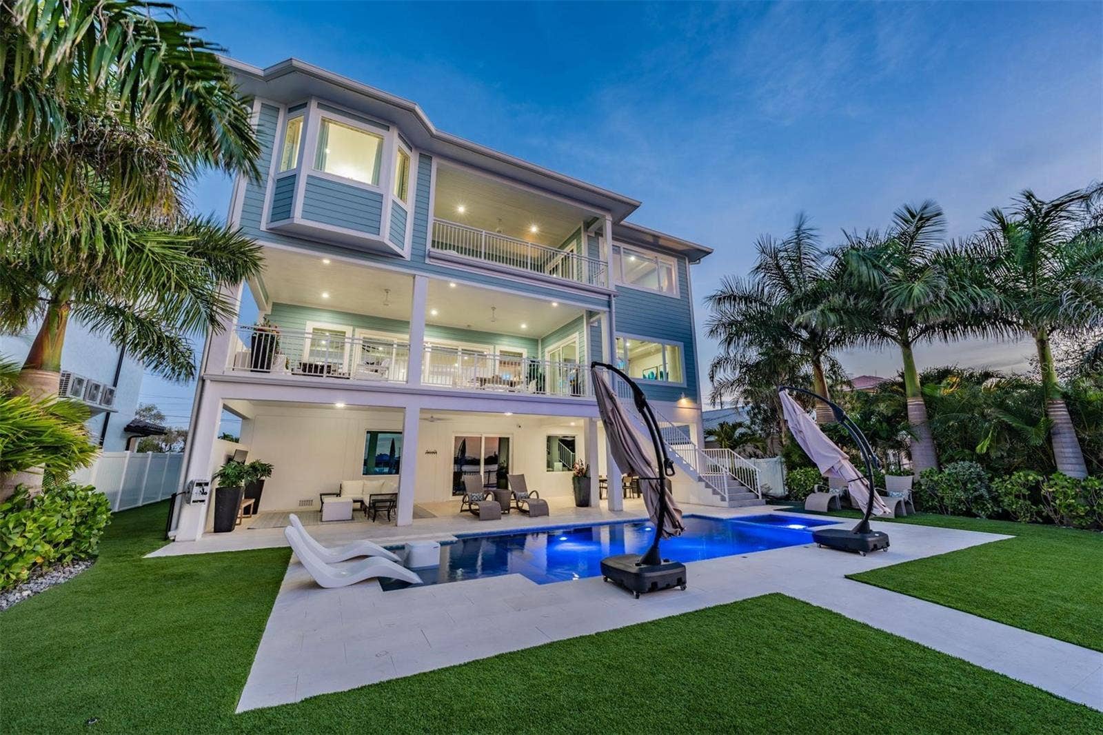 7 PARADISE LANE, Treasure Island, FL 33706