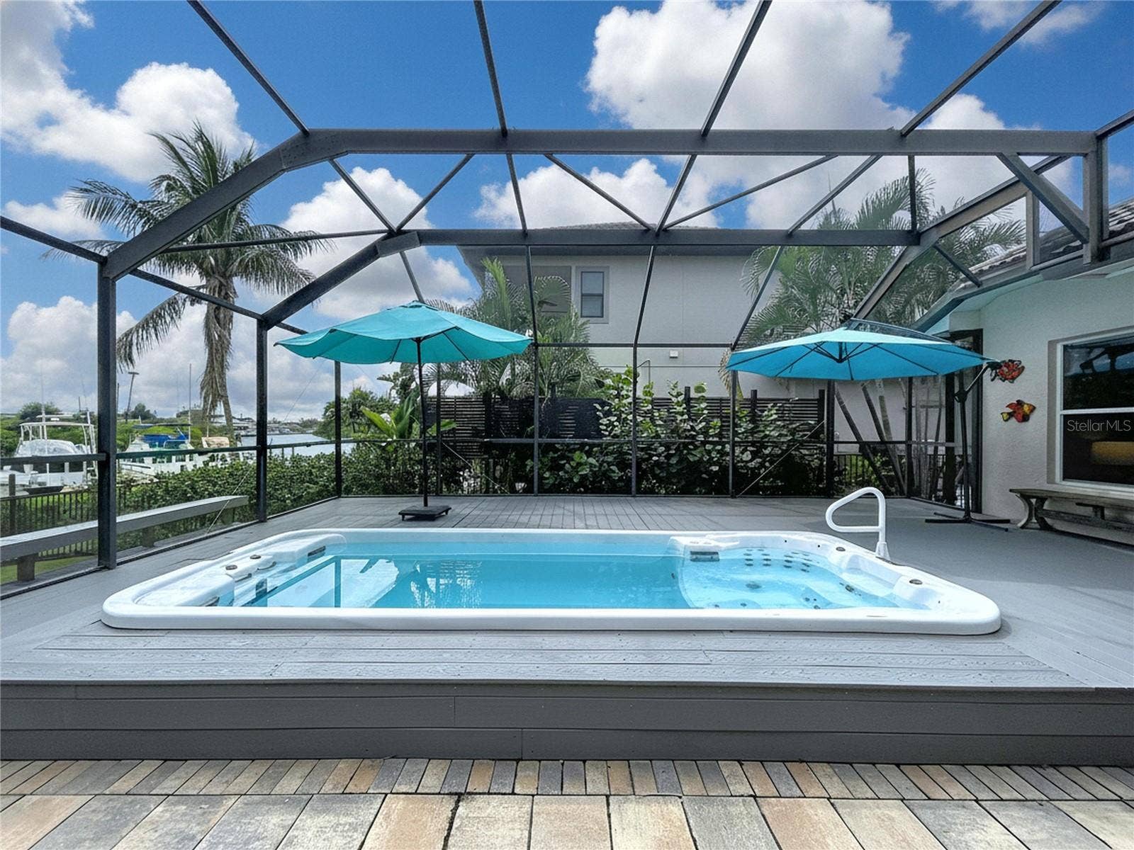 1161 MARINA DRIVE, Tarpon Springs, FL 34689 1161 MARINA DRIVE, Tarpon Springs, FL 34689