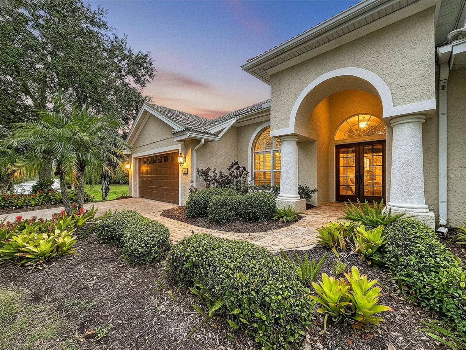 1161 MARINA DRIVE, Tarpon Springs, FL 34689 1161 MARINA DRIVE, Tarpon Springs, FL 34689