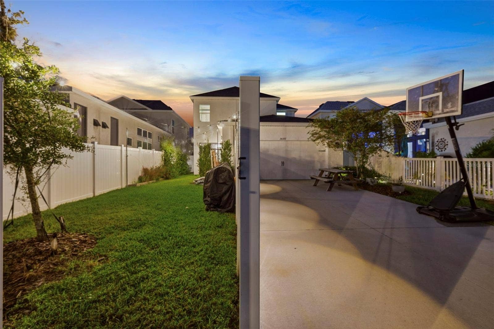 28592 COZY CREEK DRIVE, Wesley Chapel, FL 33543 28592 COZY CREEK DRIVE, Wesley Chapel, FL 33543