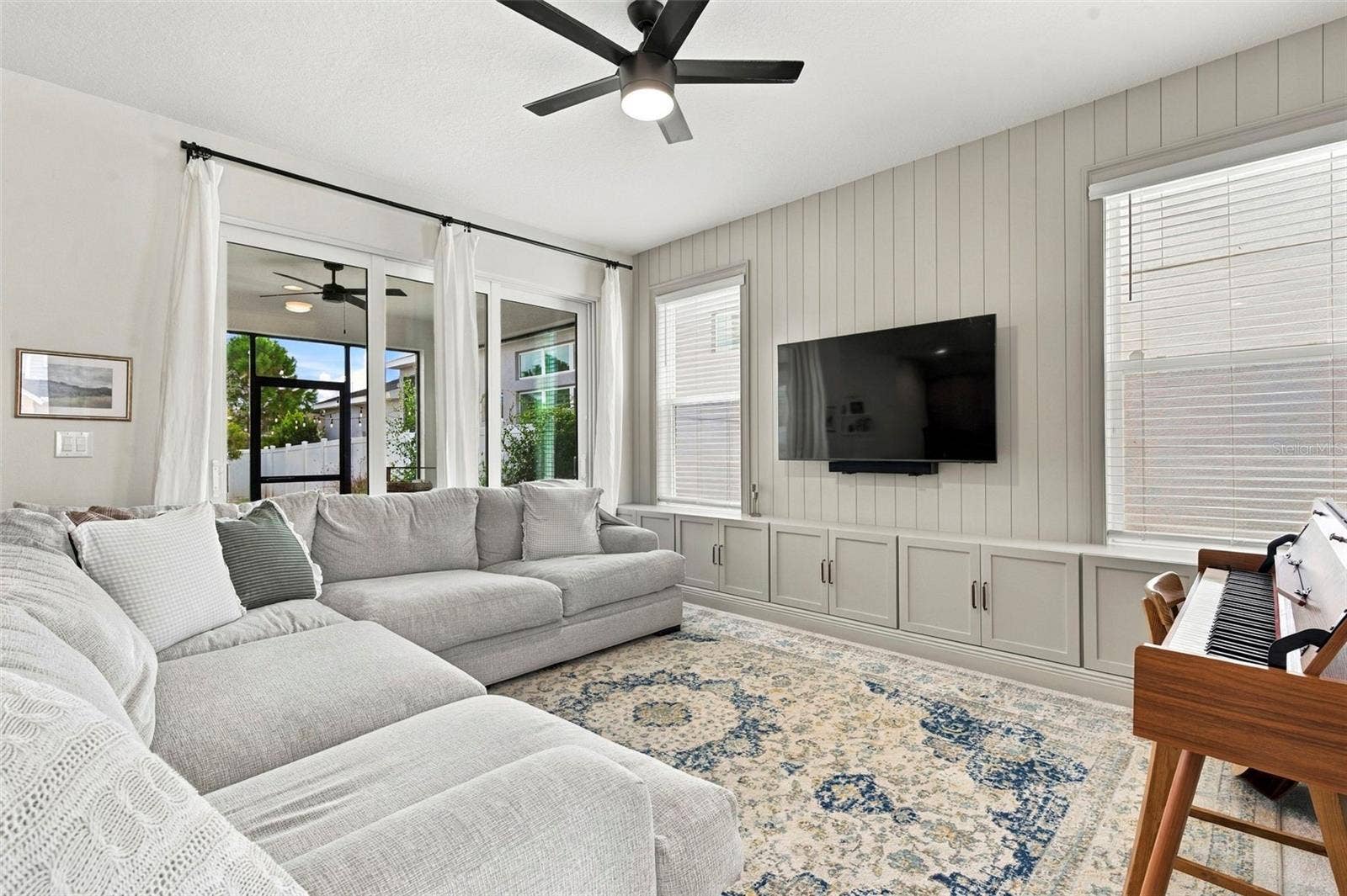 28592 COZY CREEK DRIVE, Wesley Chapel, FL 33543 28592 COZY CREEK DRIVE, Wesley Chapel, FL 33543