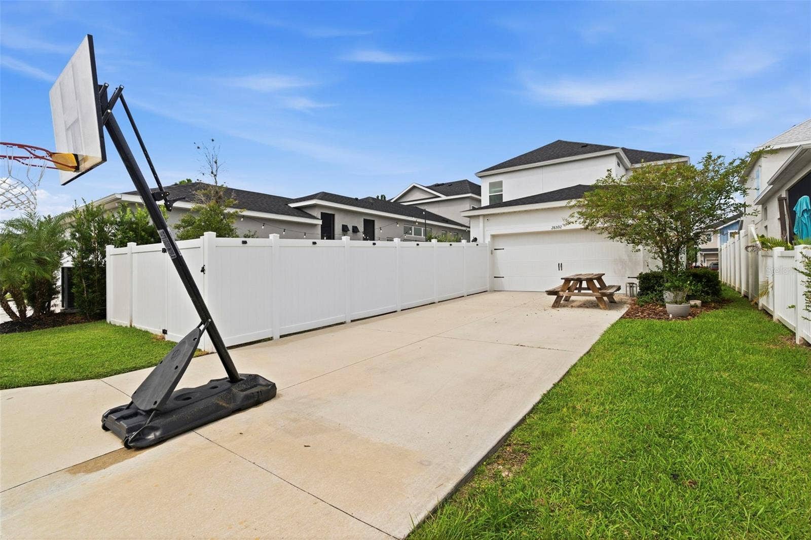 28592 COZY CREEK DRIVE, Wesley Chapel, FL 33543 28592 COZY CREEK DRIVE, Wesley Chapel, FL 33543