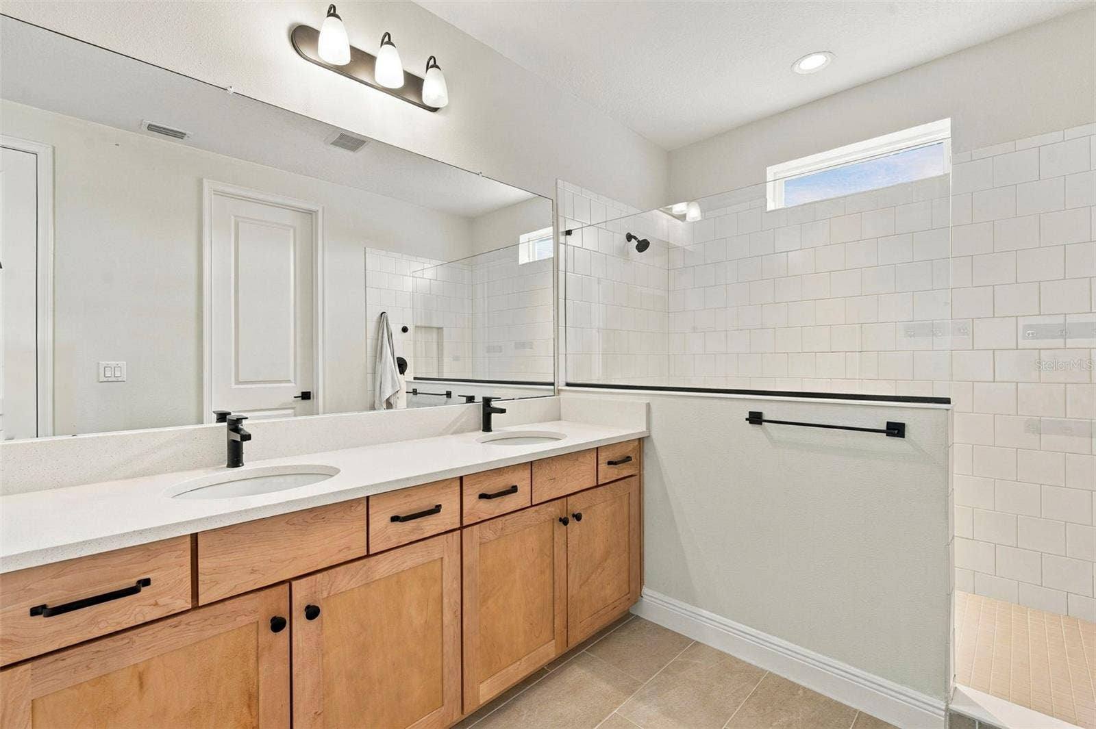 28592 COZY CREEK DRIVE, Wesley Chapel, FL 33543 28592 COZY CREEK DRIVE, Wesley Chapel, FL 33543