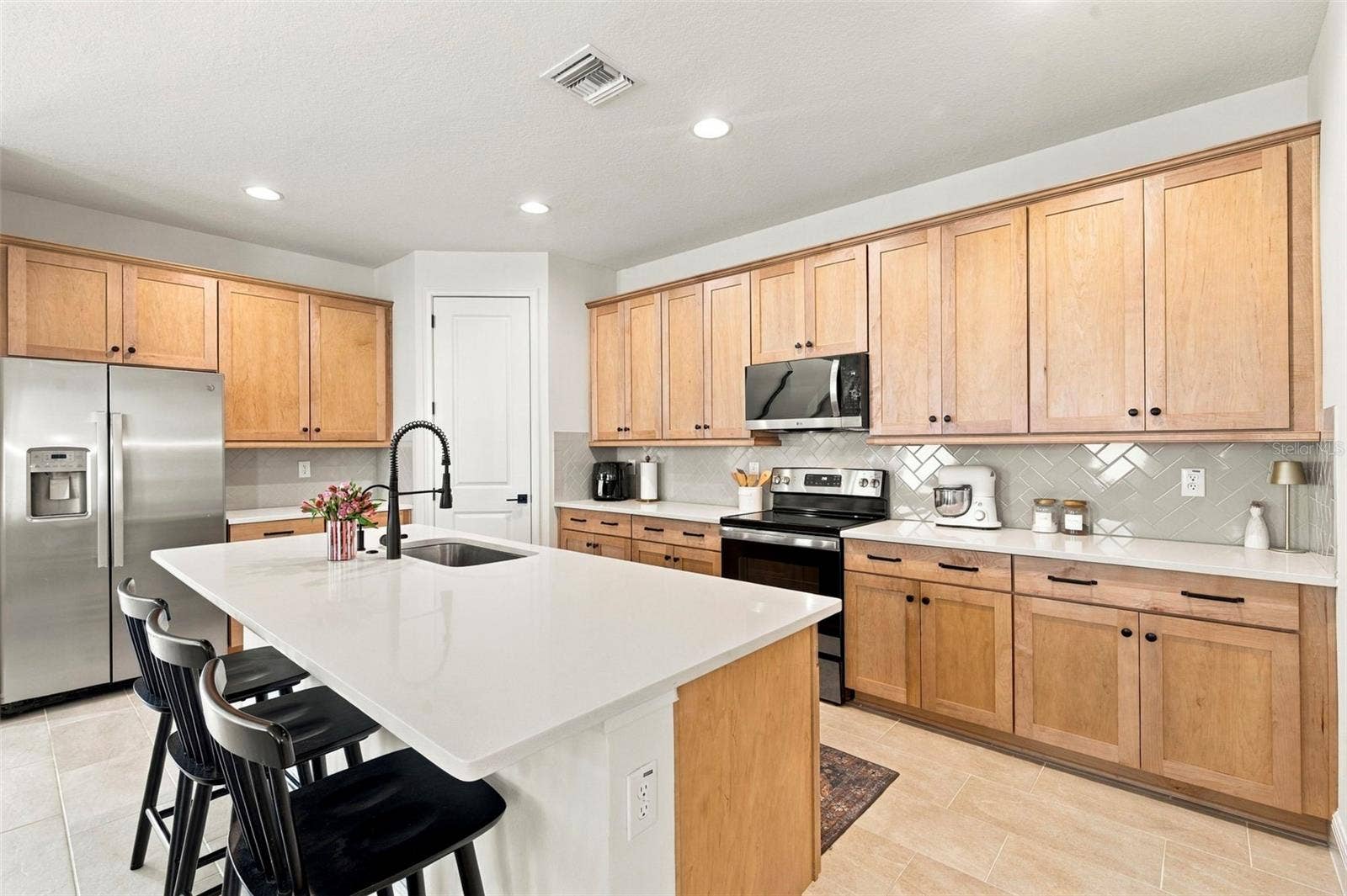 28592 COZY CREEK DRIVE, Wesley Chapel, FL 33543 28592 COZY CREEK DRIVE, Wesley Chapel, FL 33543