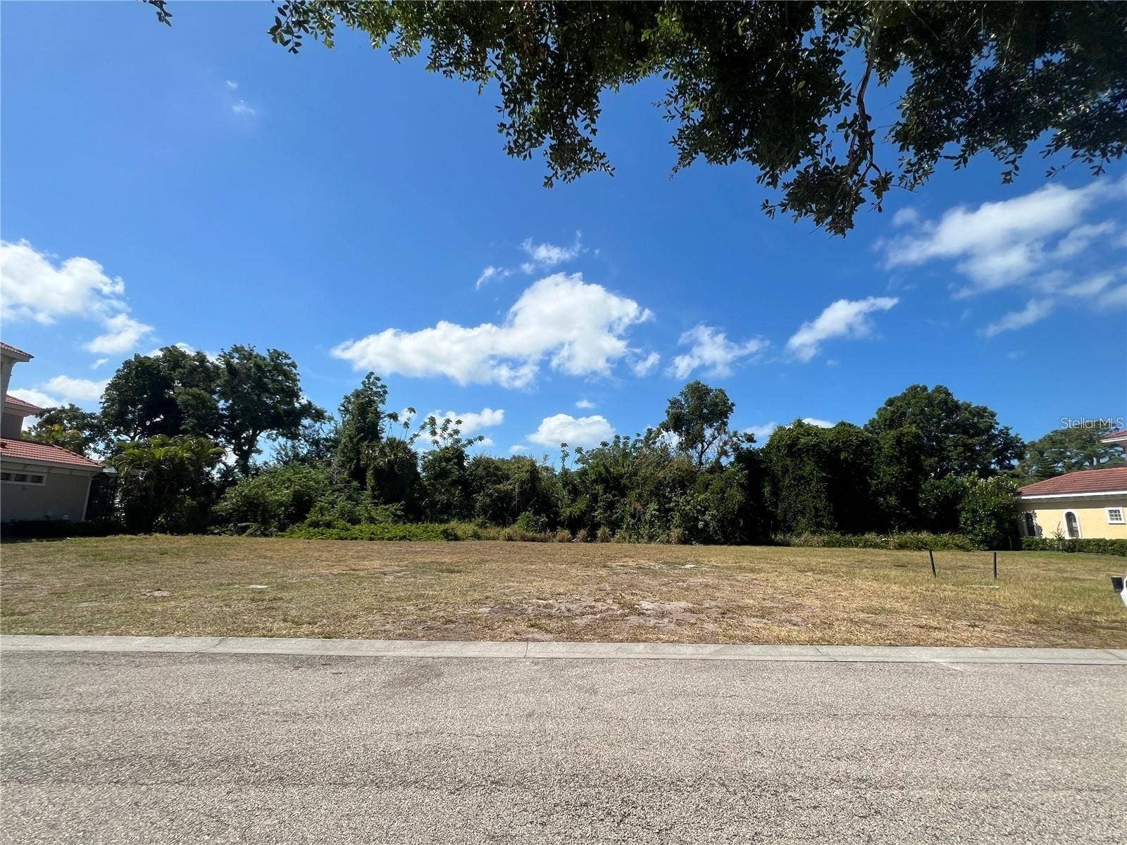 1670 ASSISI DRIVE, #14, Sarasota, FL 34231